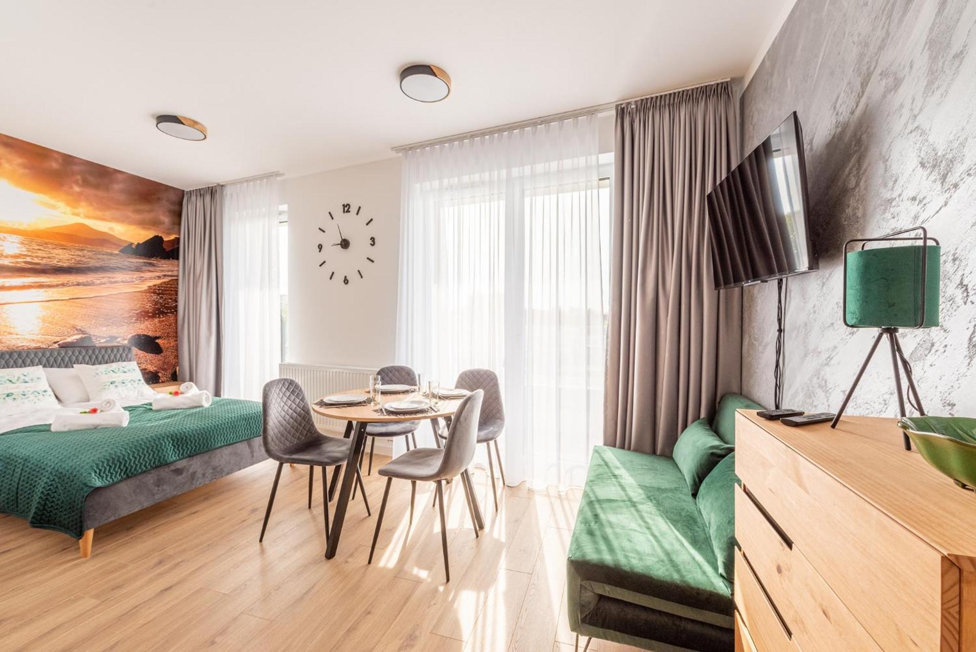 Horyzont Apartamenty- Studio- Sauna&Fitness -Baltycka 2- Sniadania โควอบเซก ภายนอก รูปภาพ