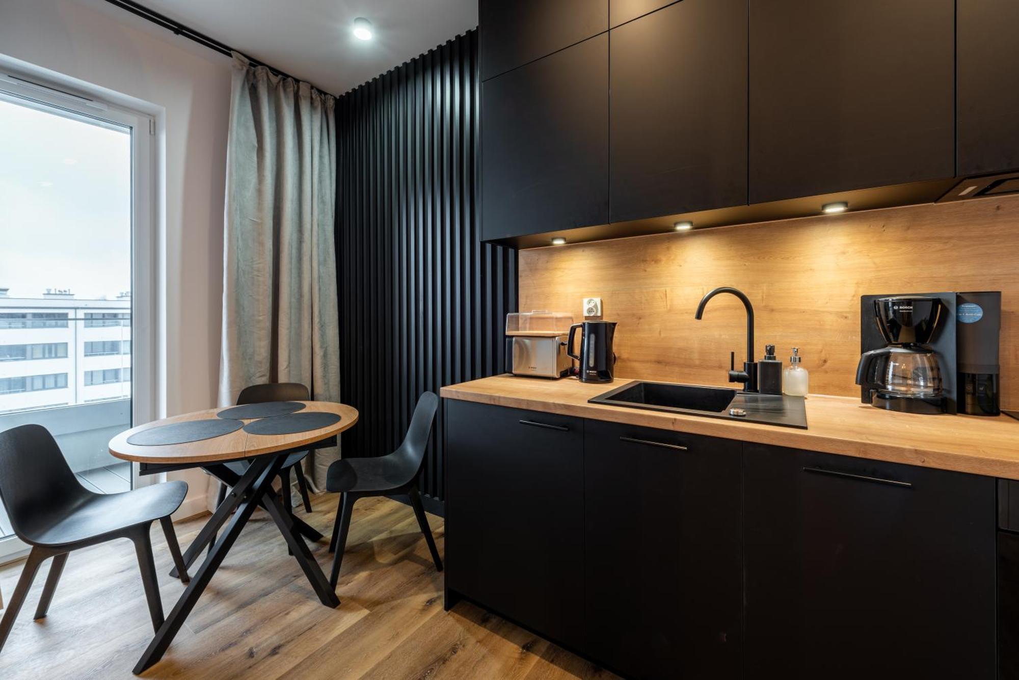 Horyzont Apartamenty- Studio- Sauna&Fitness -Baltycka 2- Sniadania โควอบเซก ภายนอก รูปภาพ